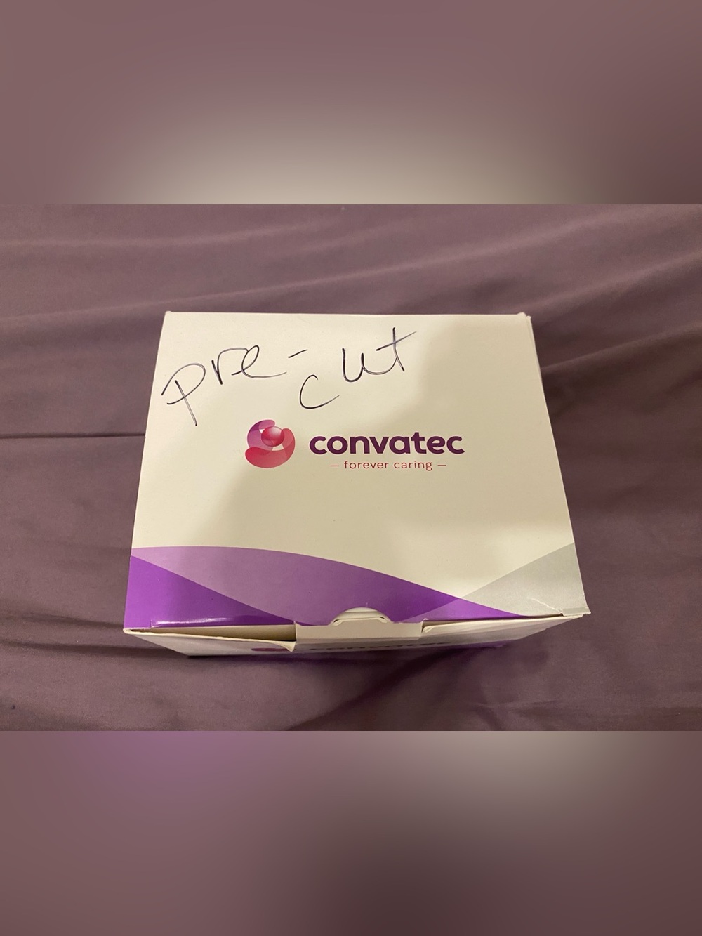 EsteemBody by - ConVaTec Ostomy Pouches (10 to a Box) - Picture 3 of 9